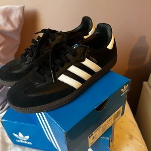 New Adidas Samba OG